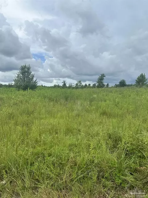 0000 Aubrey Ln, Pace, FL 32571