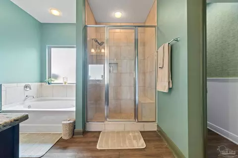 Bath - 5866 W Cambridge Way, Pace, FL 32571 photo 2 of 6
