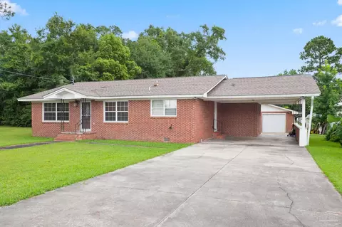 6644 Raymond Hobbs, Milton, FL 32570