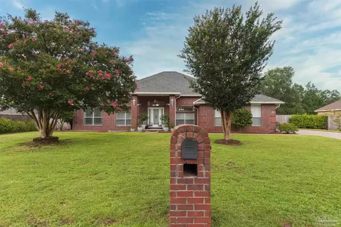 9087 Iron Gate Blvd, Milton, FL 32570