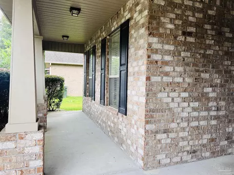 5811 Rustic Ridge Cir, Milton, FL 32570 photo 2