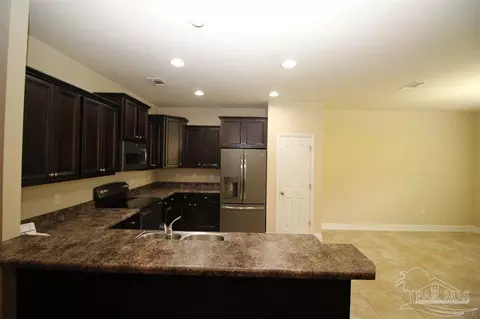 5811 Rustic Ridge Cir, Milton, FL 32570 photo 13