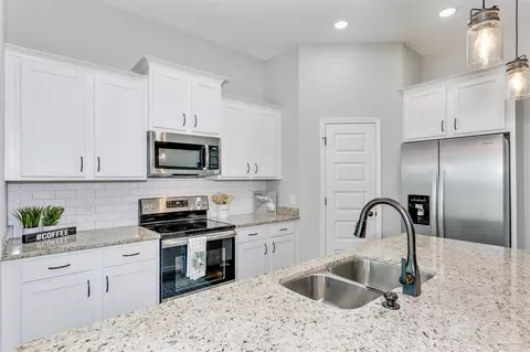 7850 Marion Way, Pace, FL 32571 photo 11