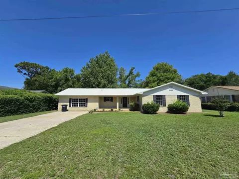 5855 Keystone Rd, Pensacola, FL 32504