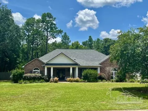 6033 Grandwood Dr, Milton, FL 32570