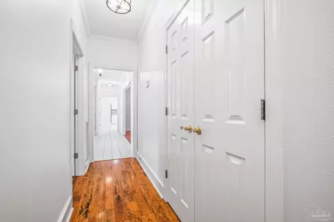 Entry Way - 5704 Nicklaus Ln, Milton, FL 32570 photo 5 of 6