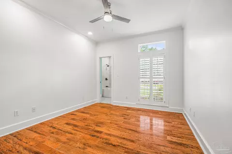 Bedroom - 5704 Nicklaus Ln, Milton, FL 32570 photo 1 of 5