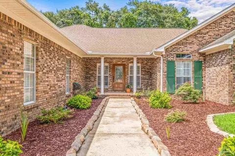 Exterior - 5704 Nicklaus Ln, Milton, FL 32570 photo 1 of 8