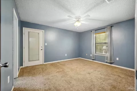 Bedroom - 105 Hope Dr, Crestview, FL 32536 photo 4 of 5