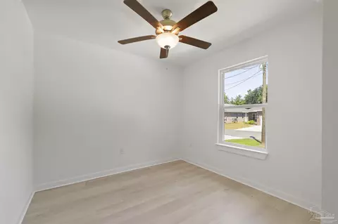3035 7th Ave, Milton, FL 32583 photo 6