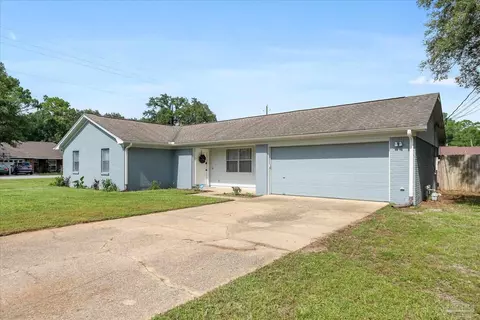 Exterior - 5337 Casper Cir, Milton, FL 32570 photo 2 of 8
