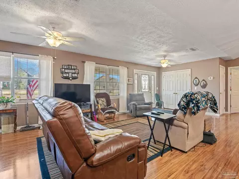 Living - 23281 NW Black Bottom Rd, Altha, FL 32421 photo 2 of 2