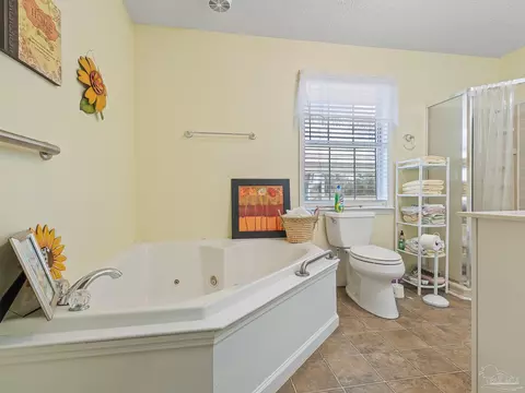 Bath - 23281 NW Black Bottom Rd, Altha, FL 32421 photo 1 of 3