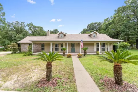 5645 Windham Rd, Milton, FL 32570