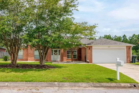 2701 Blackwood Dr, Cantonment, FL 32533