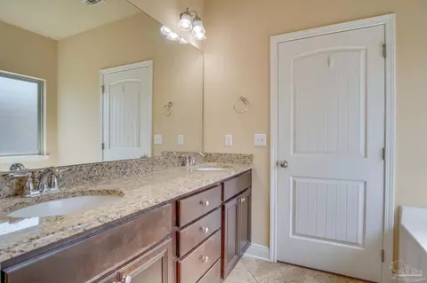 5948 Rustic Ridge Cir, Milton, FL 32570 photo 24
