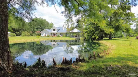 3375 Robinson Point Rd, Milton, FL 32583 photo 4