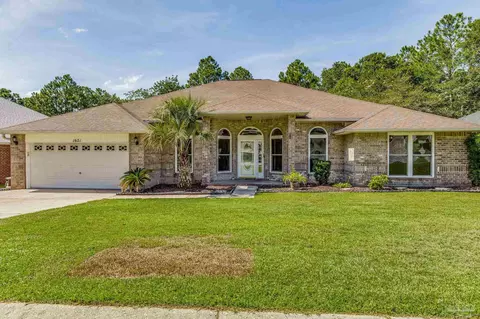 1621 Condor Dr, Cantonment, FL 32533