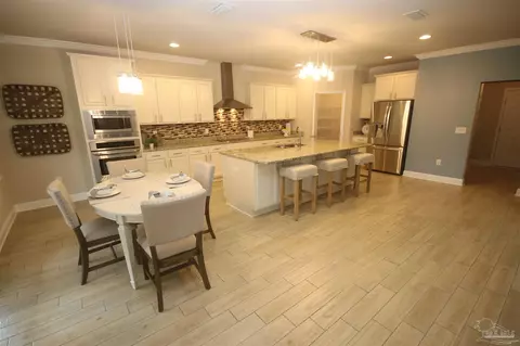 Kitchen - 2608 Gemstone Cir, Pace, FL 32571 photo 2 of 5