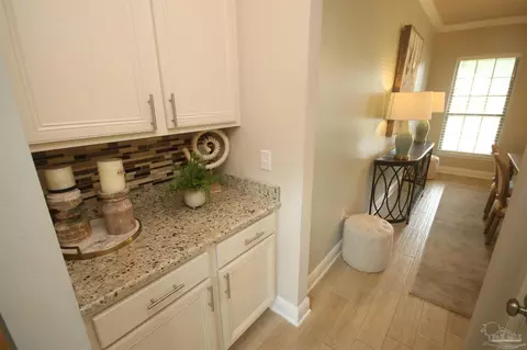 Entry Way - 2608 Gemstone Cir, Pace, FL 32571 photo 3 of 6
