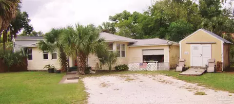200 Marine Dr, Pensacola, FL 32507