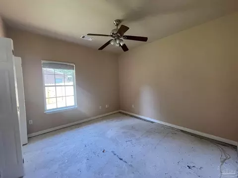 4780 Keyser Ln, Pace, FL 32571 photo 7