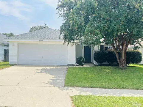 9012 Camelot Pl, Pensacola, FL 32534