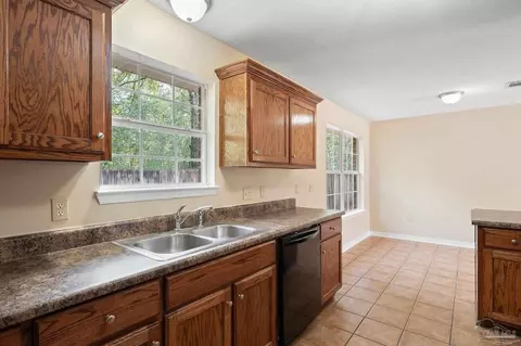5299 Cox Rd, Milton, FL 32583 photo 7