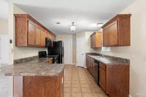 5299 Cox Rd, Milton, FL 32583 photo 5