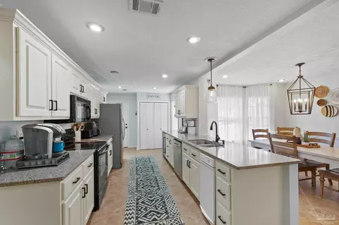 5005 Forest Creek Dr, Pace, FL 32571 photo 15