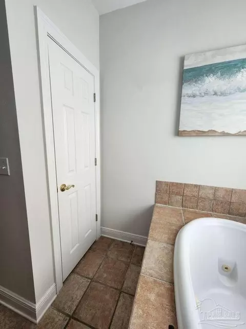 Bath - 4115 Lancaster Gate Dr, Pace, FL 32571 photo 10 of 10