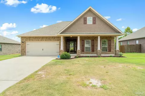 Exterior - 5972 Rustic Ridge Cir, Milton, FL 32570 photo 4 of 8