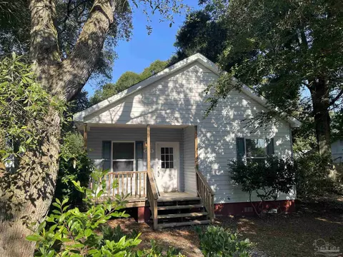 2003 Bainbridge Ave, Pensacola, FL 32507