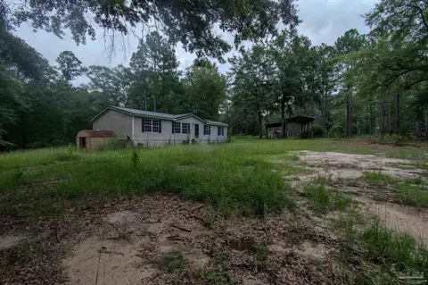 6088 Belandville Rd, Milton, FL 32570