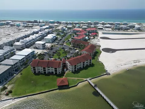 7453 Sunset Harbor Dr #306, Navarre, FL 32566