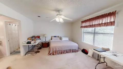 5633 Dove Dr, Pace, FL 32571 photo 9
