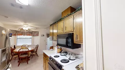 5633 Dove Dr, Pace, FL 32571 photo 12