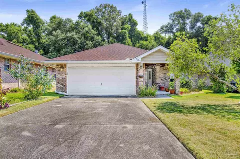 781 Ladner Dr, Pensacola, FL 32505