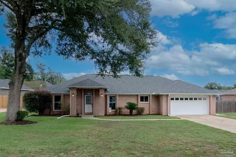 Exterior - 5328 Stiles Ln, Pace, FL 32571 photo 4 of 7