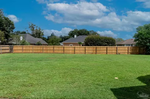 Exterior - 5328 Stiles Ln, Pace, FL 32571 photo 7 of 7