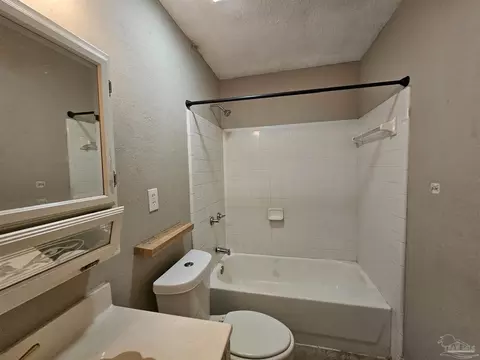 4240 Wellington Dr, Pace, FL 32571 photo 10