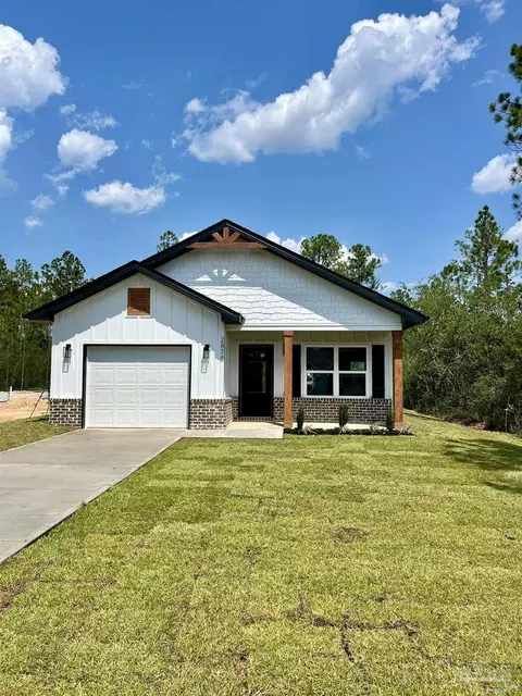 2878 N 25th Ave, Milton, FL 32583