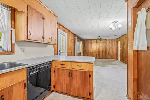 408 E Park Ln, Cantonment, FL 32533 photo 14