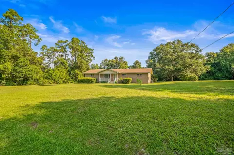 408 E Park Ln, Cantonment, FL 32533 photo 2