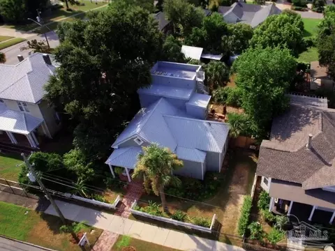 1321 E Jackson St, Pensacola, FL 32501