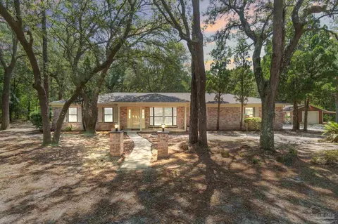 8305 Hickory Hammock Rd, Milton, FL 32583