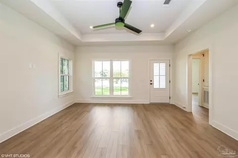 Living - 33 Patton Dr, Pensacola, FL 32507 photo 3 of 3