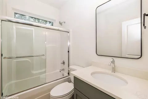 Bath - 33 Patton Dr, Pensacola, FL 32507 photo 3 of 3