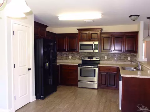 5535 Bellview Ct, Milton, FL 32583 photo 7