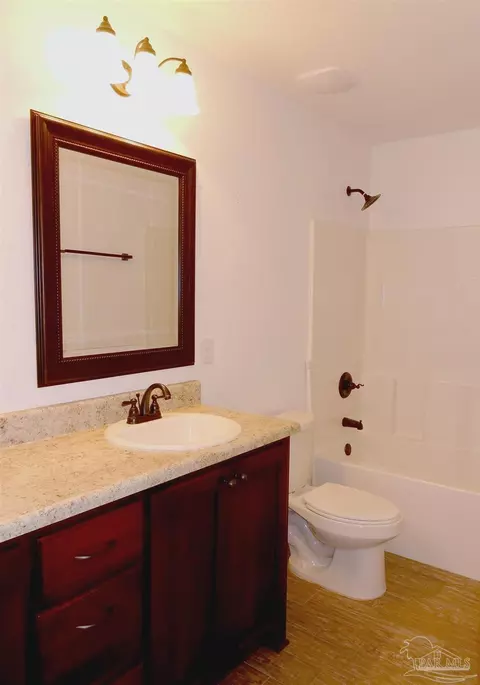 5535 Bellview Ct, Milton, FL 32583 photo 9